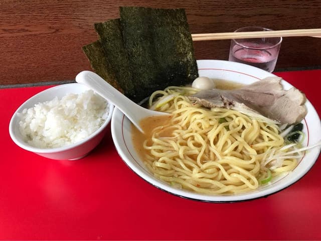 横浜ラーメン 豚八家 - サブ画像1