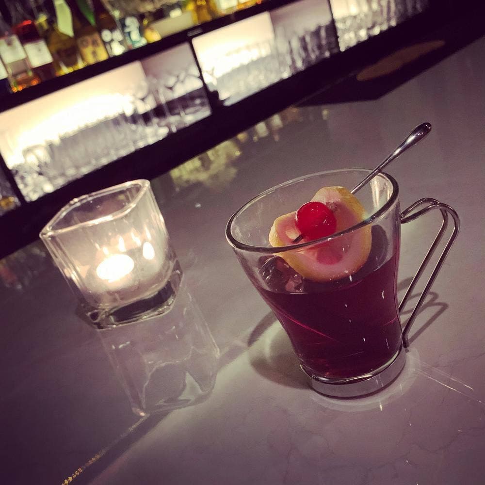 Hero’s Bar