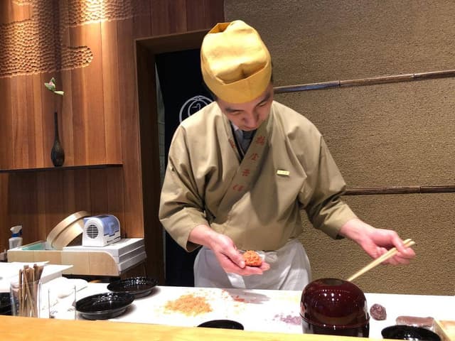 鶴屋吉信 日本橋三越本店 - サブ画像1
