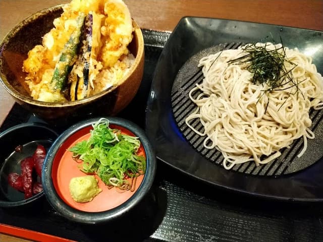極楽湯 豊橋店 お食事処 - サブ画像3