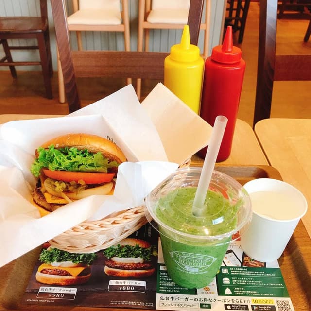 フレッシュネスバーガー アリオ八尾店 - サブ画像1