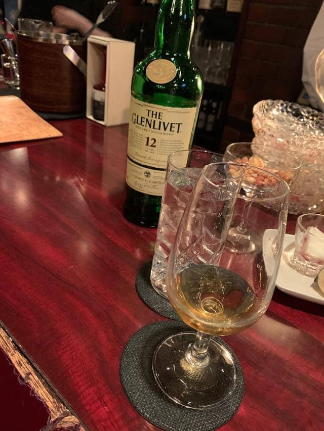 Bar Millennium - サブ画像1