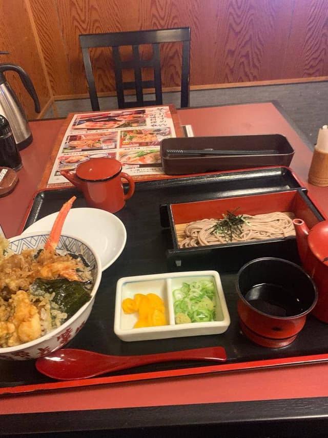 やじろべえ 春日井店 - サブ画像1