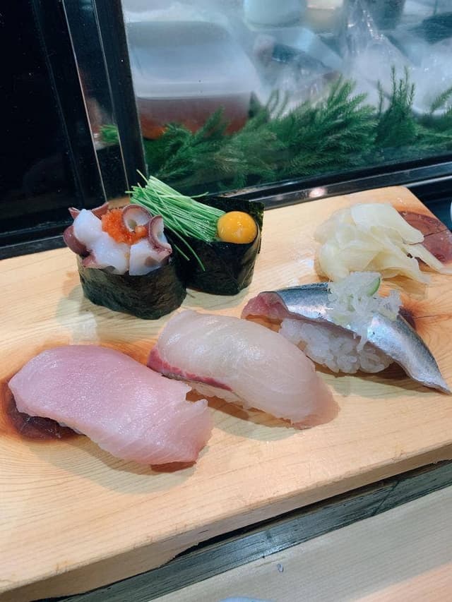 いろは寿司 中目黒本店 - サブ画像2