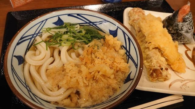 丸亀製麺 横浜旭店 - サブ画像2