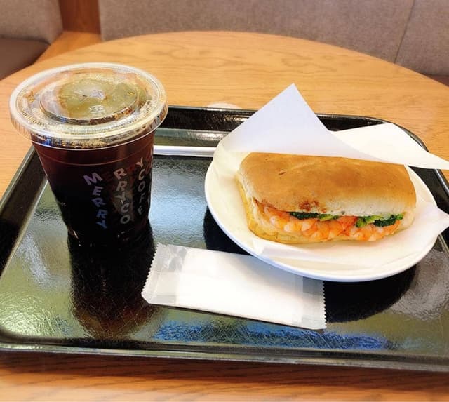 スターバックス コーヒー 帯広白樺通り店 - サブ画像1