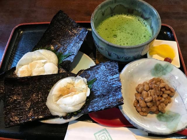 老舗くさは餅本舗 本店 - サブ画像1