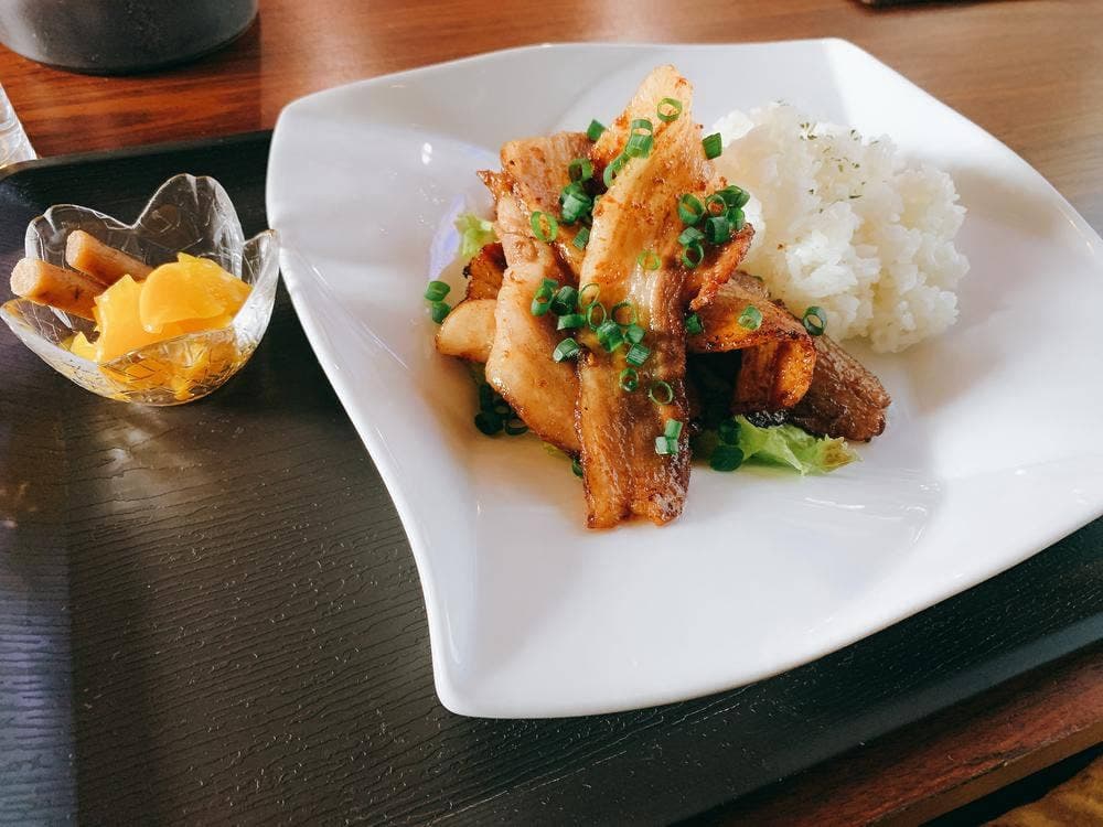 Nemo dining cafe