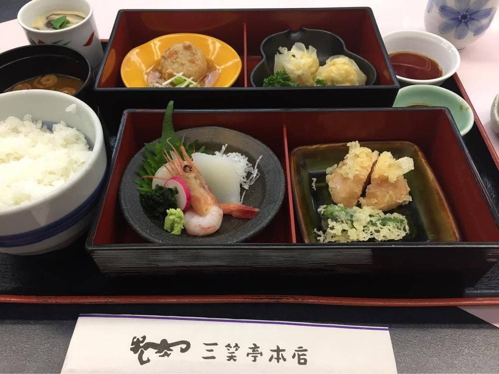 三笑亭本店レストラン部