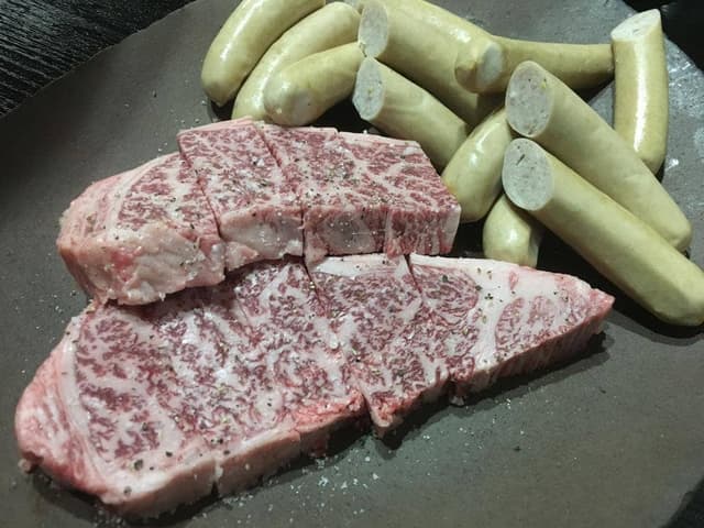 肉の松山 - サブ画像1