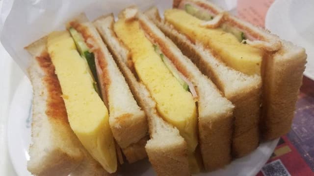 カフェ・ド・クリエ 小手指南口店 - サブ画像3
