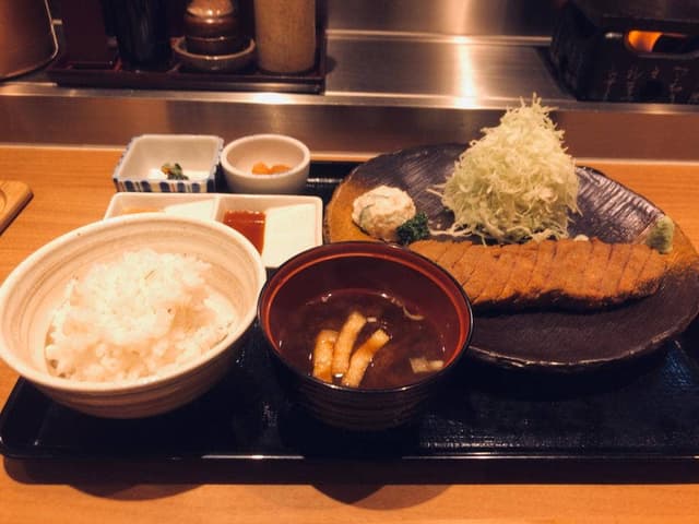 牛かつ もと村 博多パルコ店 - サブ画像3