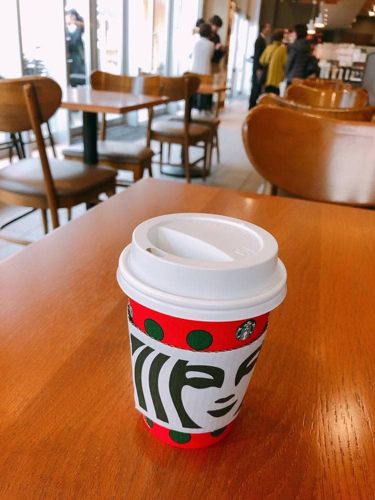 スターバックス コーヒー おのだサンパーク店