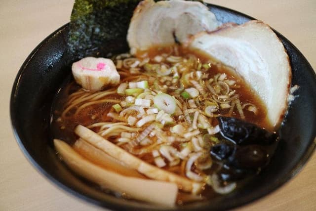 拉麺 鷹の爪 宮前店 - サブ画像3