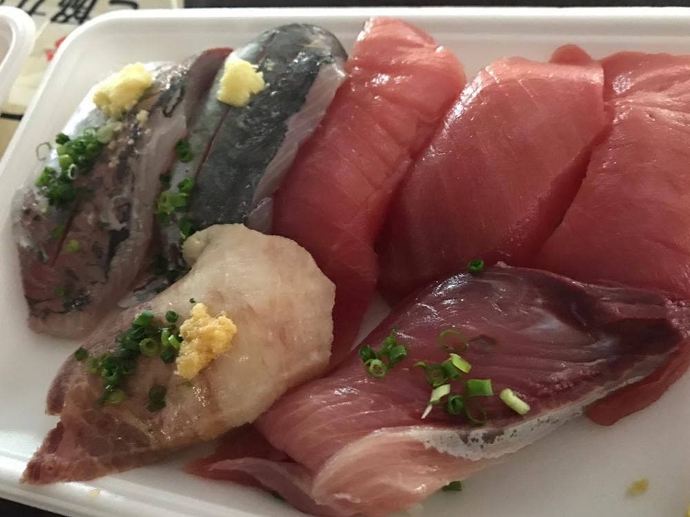 仁井田商店 唐戸市場