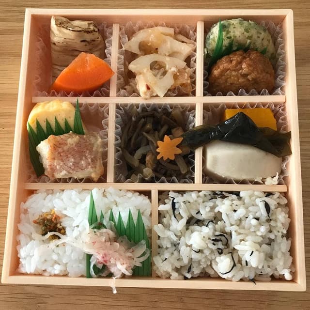 なだ万厨房 大丸東京店 - サブ画像1