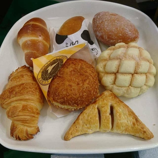 パン工場 千歳店 - サブ画像2