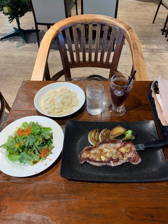 カフェ・トラヴェルサ 東長崎店 - サブ画像1