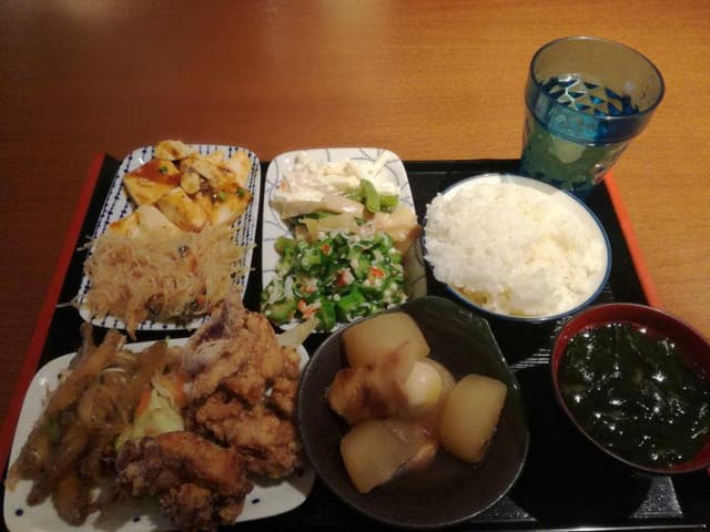 日本酒バル 蔵よし 虎ノ門店 - サブ画像2