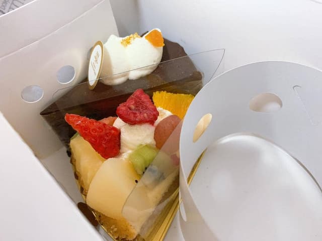 アンリ・シャルパンティエ 京都伊勢丹店 - サブ画像1