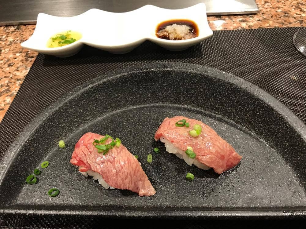 鉄板焼き 田焼