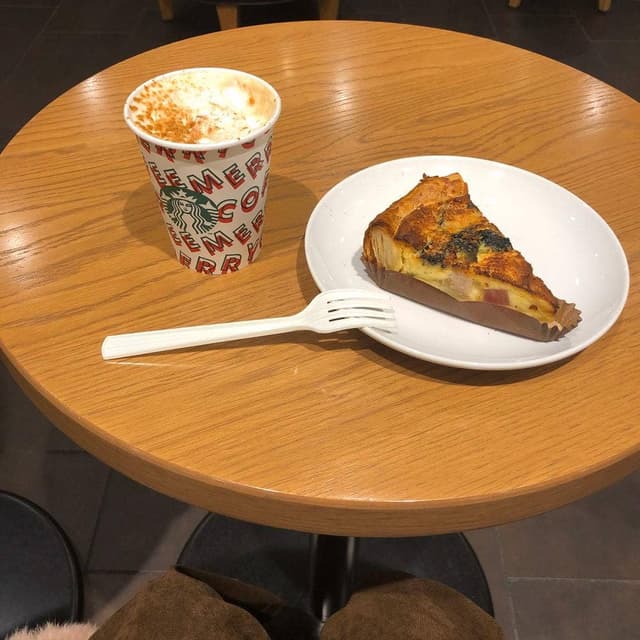 スターバックス コーヒー 用賀店 - サブ画像1