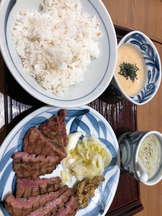 牛タンと和牛焼き 青葉 そごう千葉店 - サブ画像3