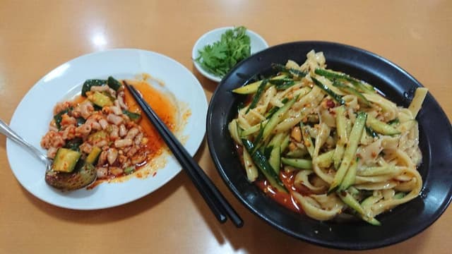 劉家 西安刀削麺 名東店 - サブ画像3