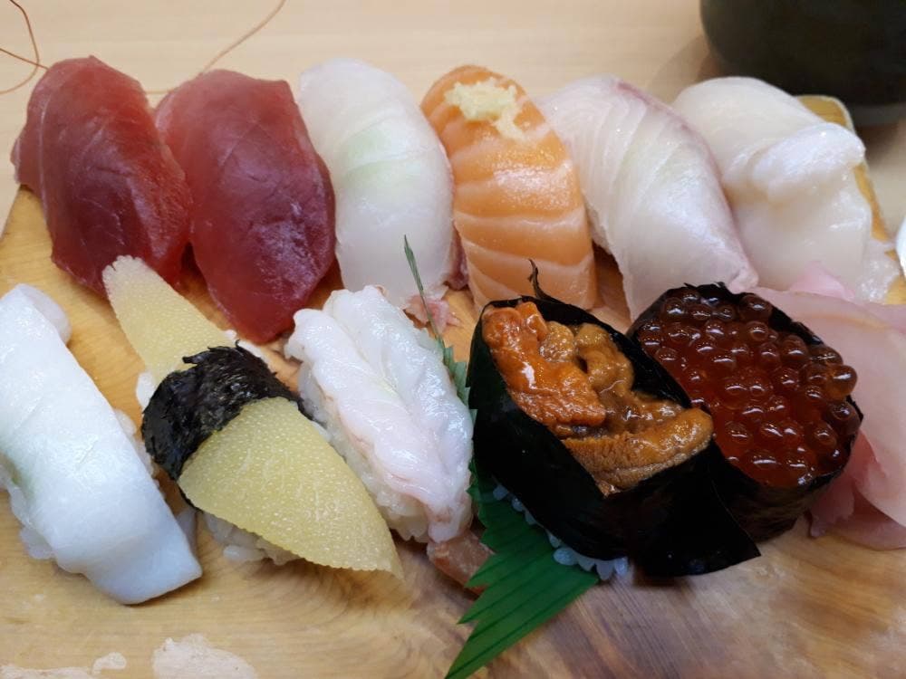 いなせ寿司 六ツ川店