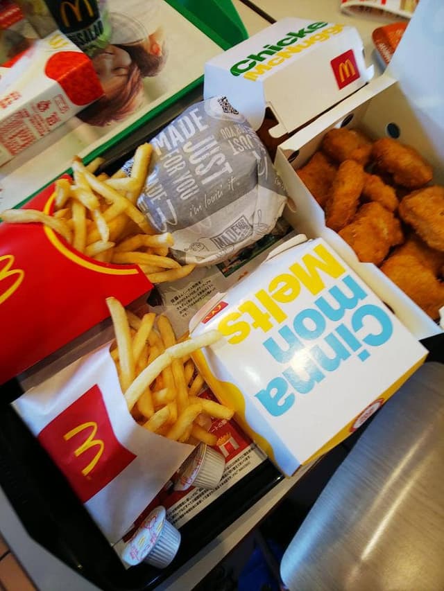 マクドナルド 小田急湘南台店 - サブ画像1
