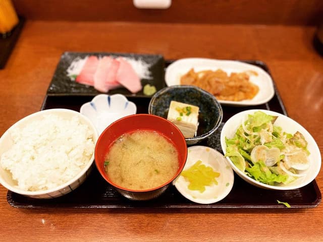 海鮮料理にしの - サブ画像1