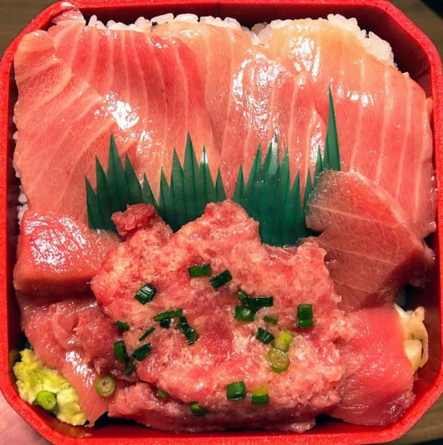 知床鮨 東京大丸店 - サブ画像2