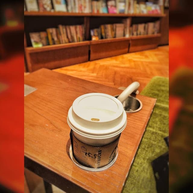 スターバックス コーヒー TSUTAYA 梅田 MeRISE店 - サブ画像1