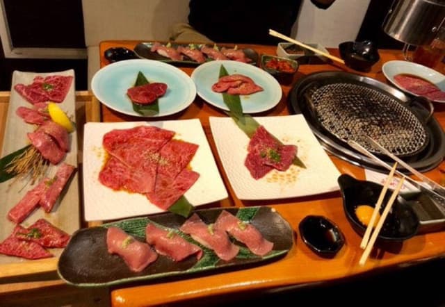 炭火焼肉みやび - サブ画像2