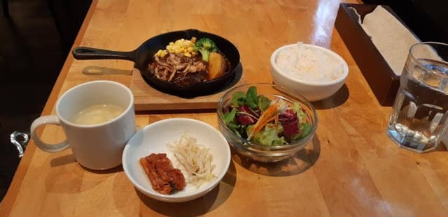 湘南肉問屋 - サブ画像1