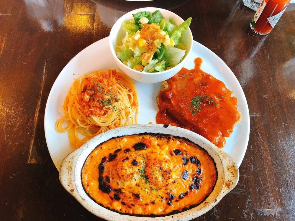 チーズカフェダイニング