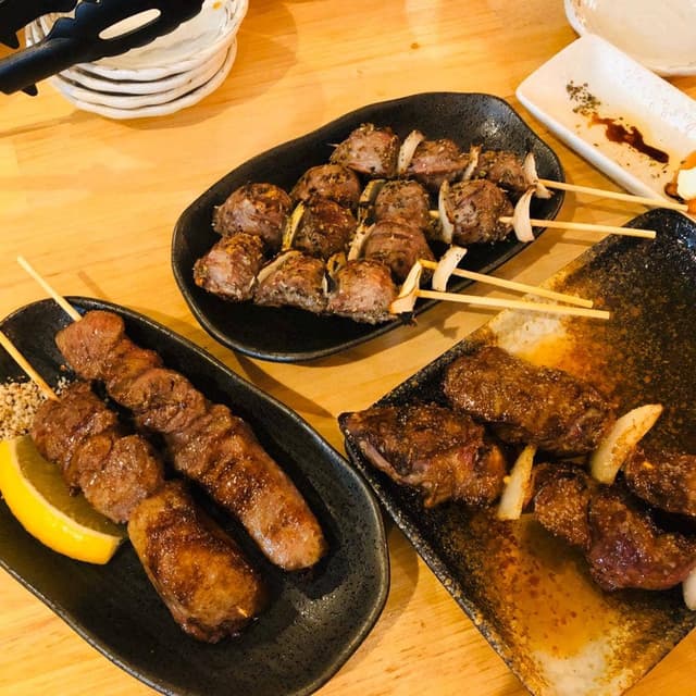 焼き鳥と蒸し料理の店 しん吉 - サブ画像1
