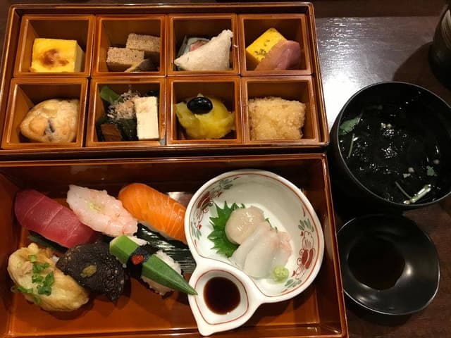 日本料理 まるやまかわなか - サブ画像3