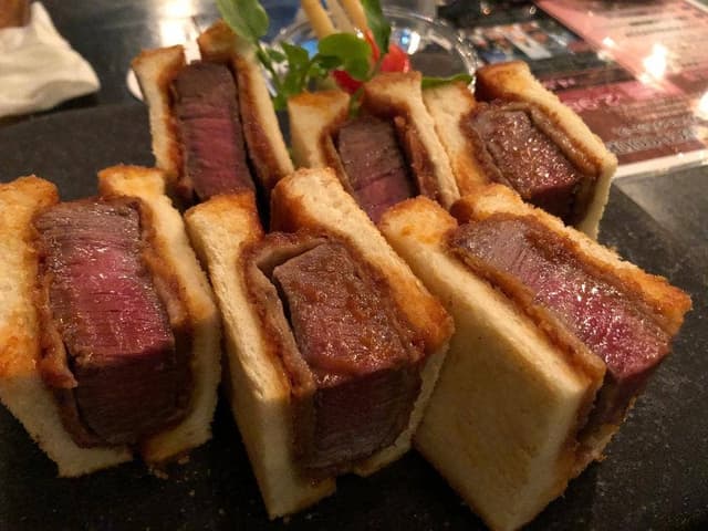 Whisky Bottle Bar SUNTORY WHISKY HOUSE - サブ画像1