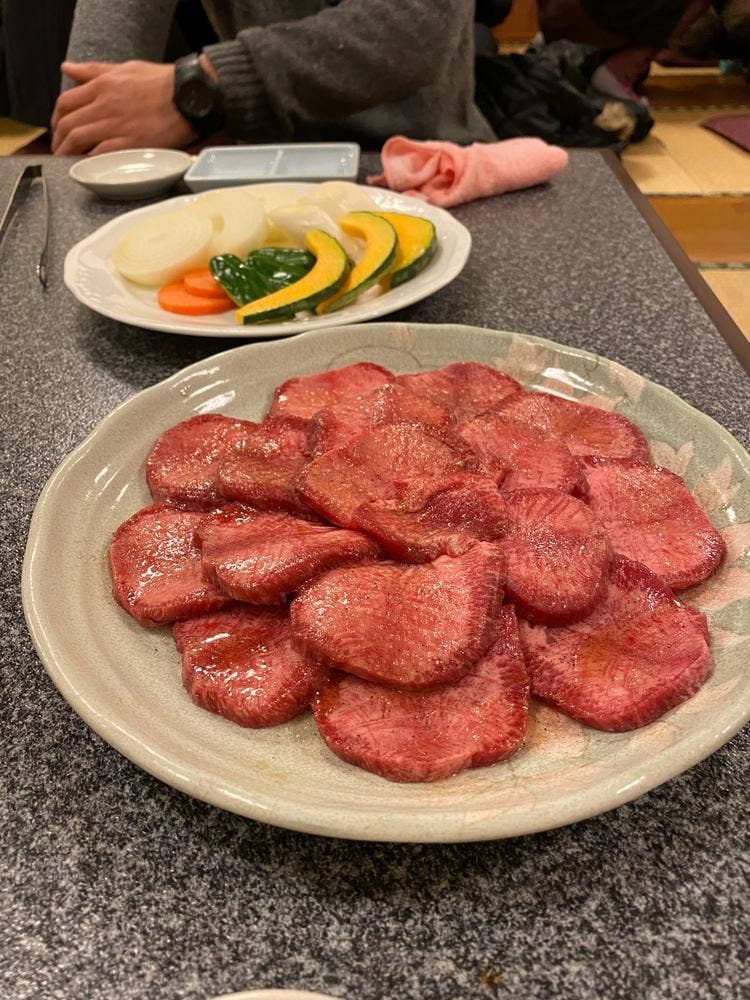 南月