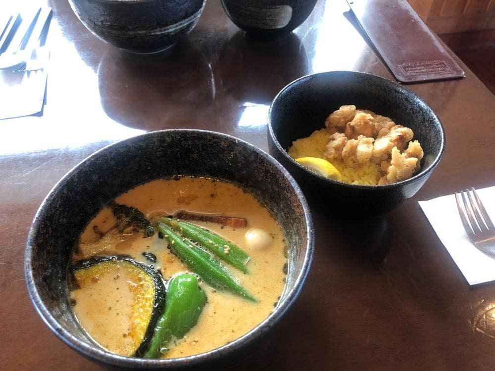 スープカレー チニタ