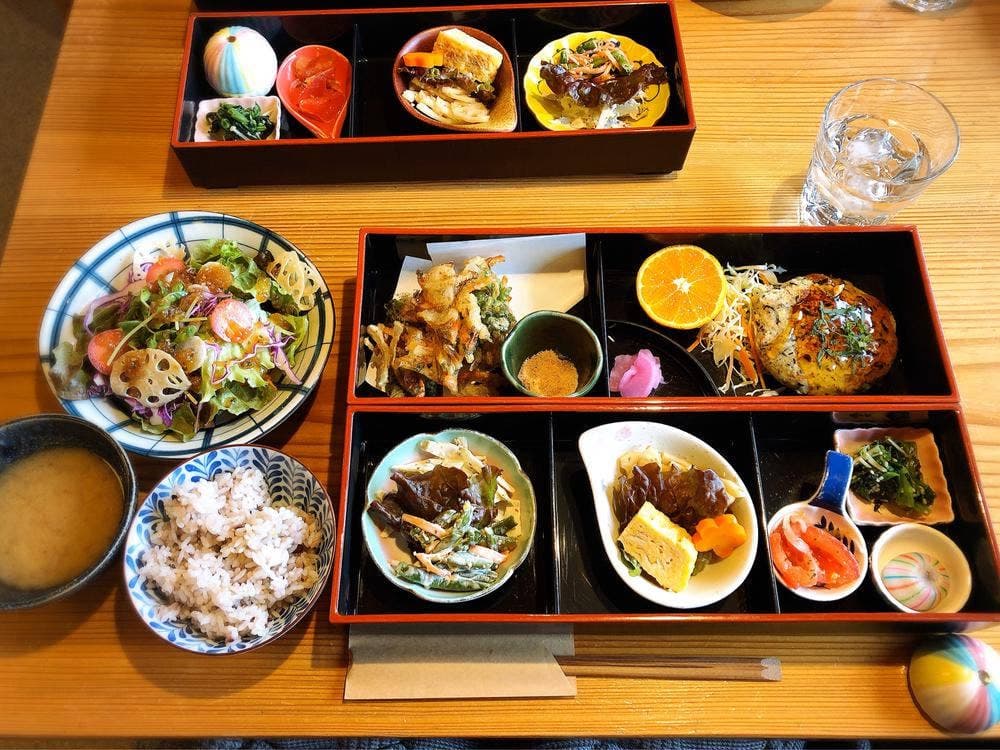 Cafe&kitchen 和花