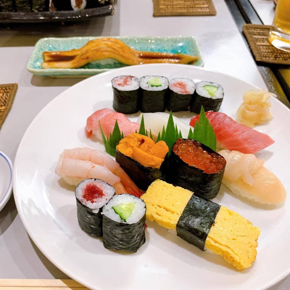 よろい寿司 本郷台本店