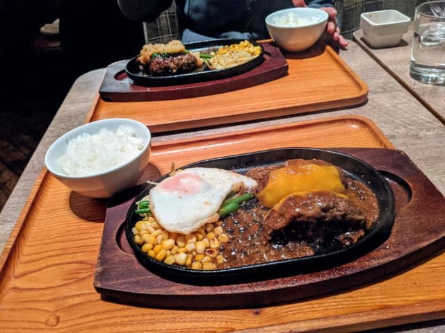いしがまやハンバーグ イオンモール浦和美園店 - サブ画像1