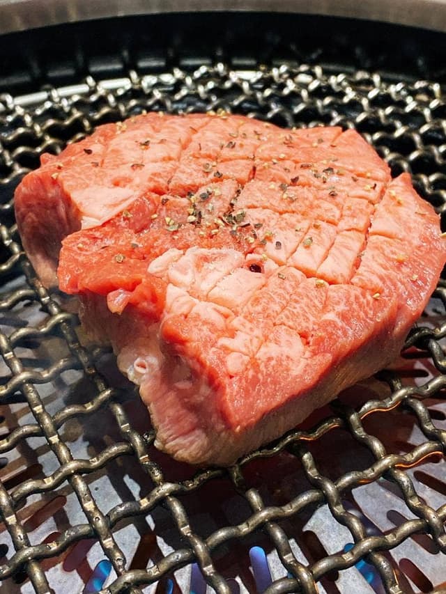焼肉ホルモン 進 - サブ画像1
