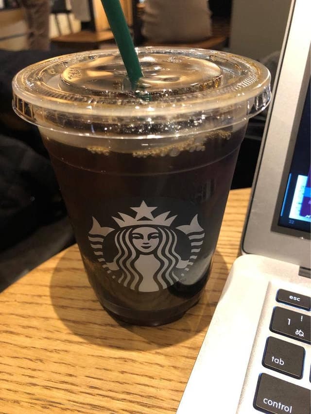 スターバックス コーヒー 丸の内新東京ビル店 - サブ画像2