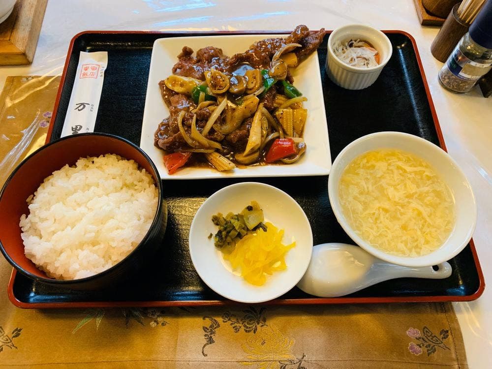 蛮蛮飯店バンリシャン