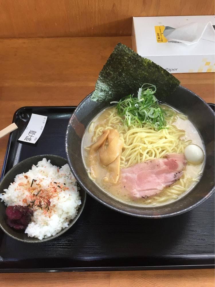 豚骨らーめん日向屋