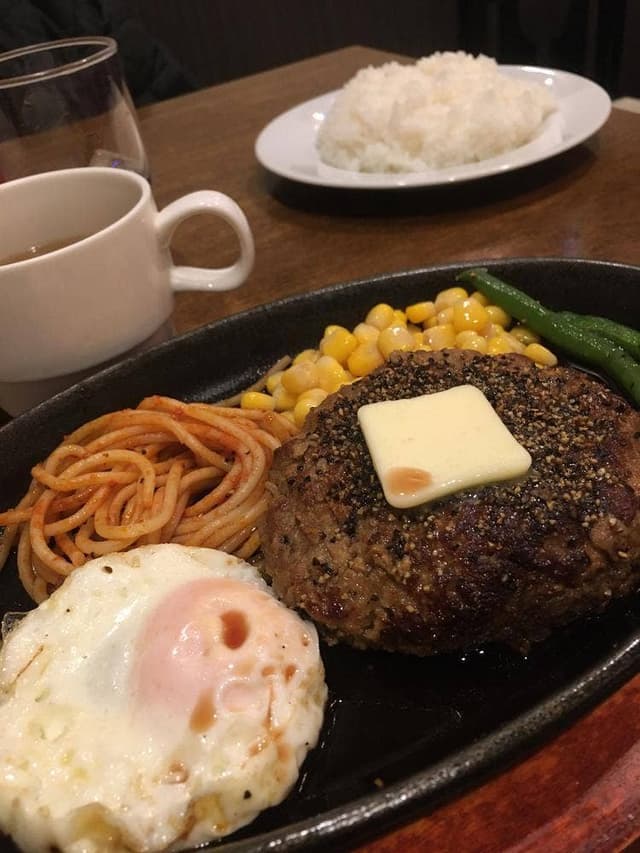 ハンバーグジョージ 上野店 - サブ画像2