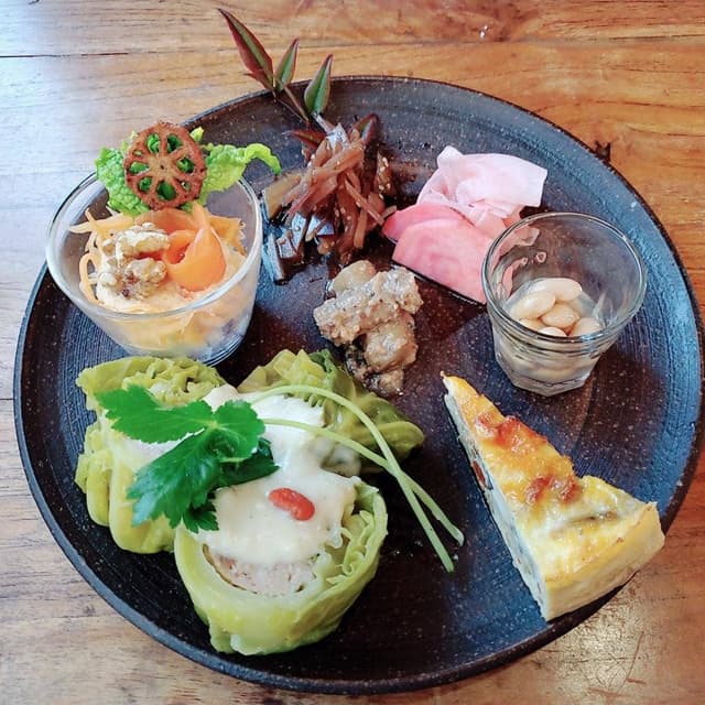 穀雨茶房もも - サブ画像1